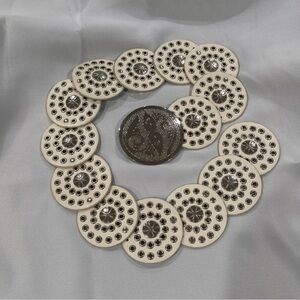 Y2K White And Silver 3 In Wide Circle Belt Vintage